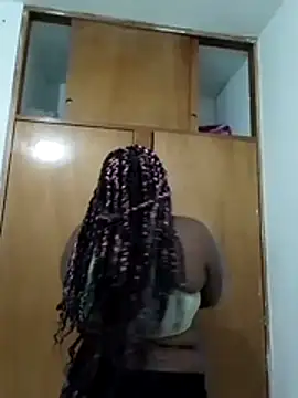 Snapshot of NaomiGrace_ chatting on October 2025 10:55:01 AM NaomiGrace online show from October 2025 10:55:01 AM