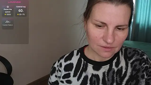 Snapshot of Mirabelle_Velvet chatting on November 2025 09:08:02 AM Mirabelle Velvet online show from November 2025 09:08:02 AM