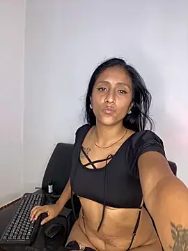 Misss Sofia online show from October 2025 02:20:01 AM