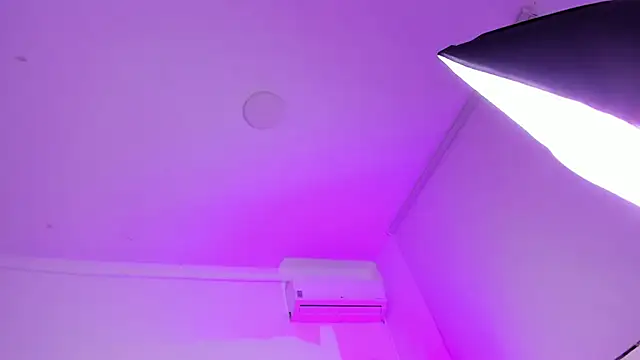 ChocoBunny1 online show from November 2025 11:31:02 AM