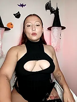 Scarlet Aura online show from October 2025 11:07:01 PM