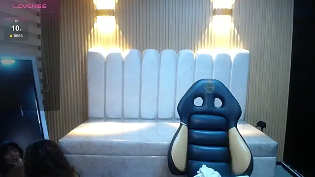 Kendall rossii  online show from November 2025 02:54:01 AM