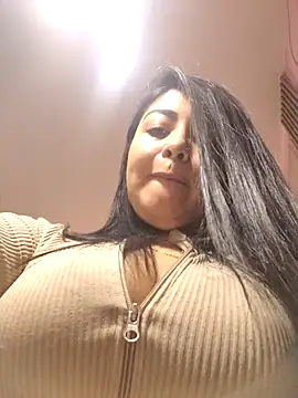 Snapshot of Victoria_Jonhss chatting on October 2025 04:28:01 PM Victoria Jonhss online show from October 2025 04:28:01 PM