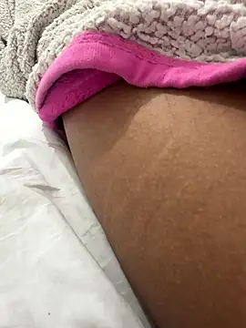 Snapshot of mel_casada chatting on November 2025 11:25:02 PM mel casada online show from November 2025 11:25:02 PM