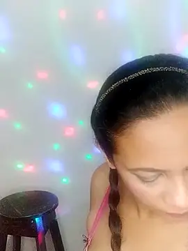 Snapshot of Gema__8 chatting on October 2025 04:13:02 AM Gema 8 online show from October 2025 04:13:02 AM
