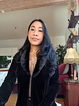 bianca bellamy online show from October 2025 08:37:01 AM