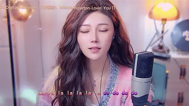 Snapshot of cherry-fa chatting on October 2025 03:24:01 PM cherry-fa online show from October 2025 03:24:01 PM