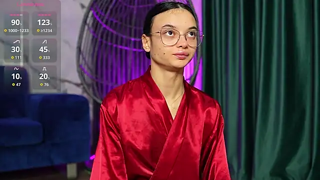 Snapshot of RachelRavee chatting on October 2025 04:24:01 AM RachelRavee online show from October 2025 04:24:01 AM