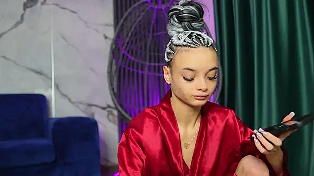 Snapshot of RachelRavee chatting on October 2025 05:20:02 AM RachelRavee online show from October 2025 05:20:02 AM