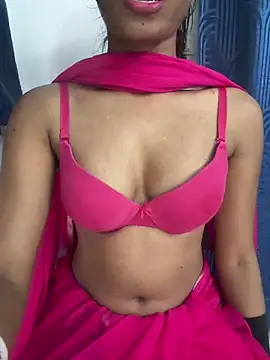 Snapshot of Miami_198 chatting on November 2025 08:33:02 PM Miami 198 online show from November 2025 08:33:02 PM