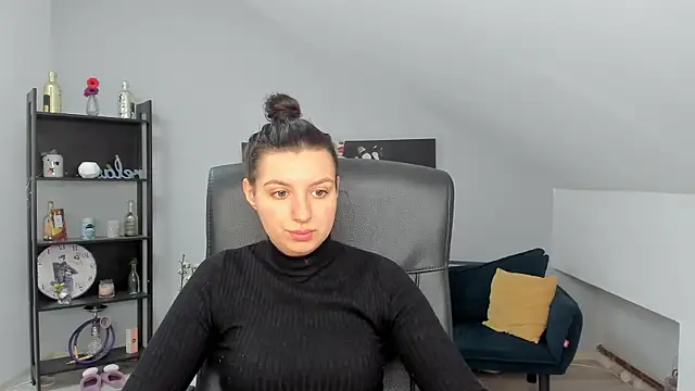 Snapshot of BettyJamess chatting on December 2025 05:45:02 AM BettyJamess online show from December 2025 05:45:02 AM