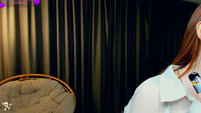 RonnieSchmertz online show from November 2025 06:59:02 PM