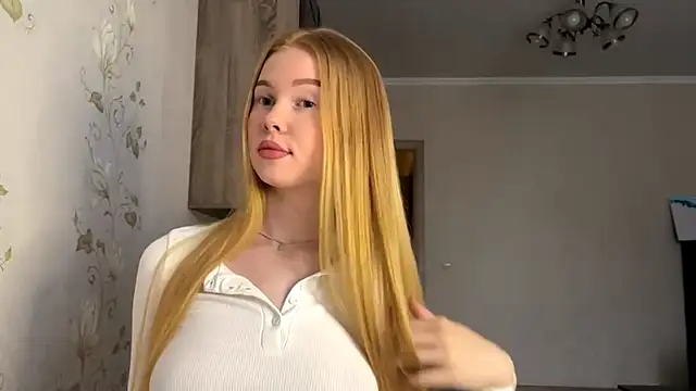 Snapshot of RaguelNicksons chatting on October 2025 08:59:01 AM RaguelNicksons online show from October 2025 08:59:01 AM