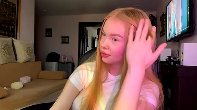 Snapshot of RaguelNicksons chatting on November 2025 05:41:02 AM RaguelNicksons online show from November 2025 05:41:02 AM