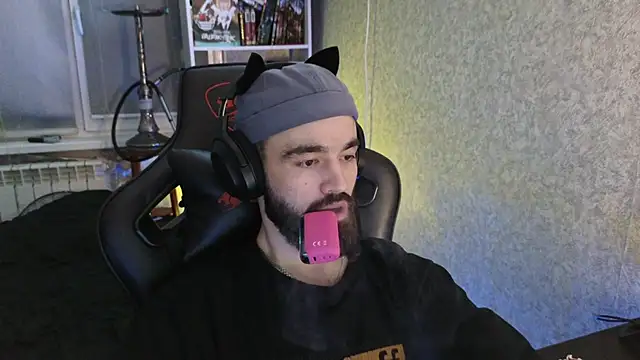 Snapshot of Nik_Namee chatting on October 2025 08:22:02 PM Nik Namee online show from October 2025 08:22:02 PM