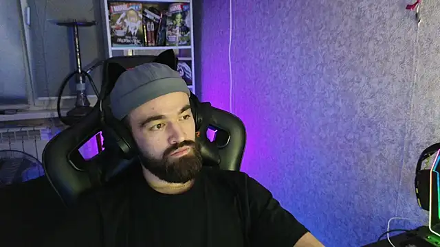 Snapshot of Nik_Namee chatting on November 2025 02:12:01 AM Nik Namee online show from November 2025 02:12:01 AM