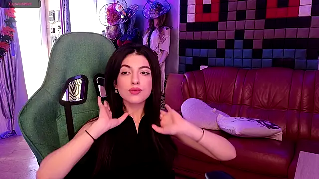 Snapshot of SinWolf_ chatting on October 2025 07:51:02 AM SinWolf online show from October 2025 07:51:02 AM