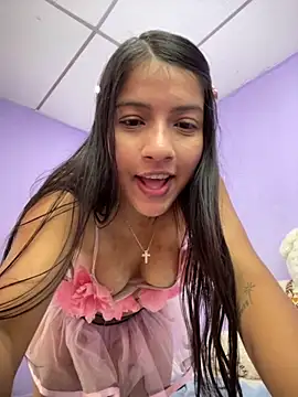 Snapshot of zara_cute chatting on November 2025 03:56:02 PM zara cute online show from November 2025 03:56:02 PM