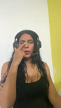 Snapshot of thepicis chatting on October 2025 01:22:01 AM thepicis online show from October 2025 01:22:01 AM