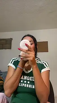 Snapshot of thepicis chatting on December 2025 12:51:01 AM thepicis online show from December 2025 12:51:01 AM