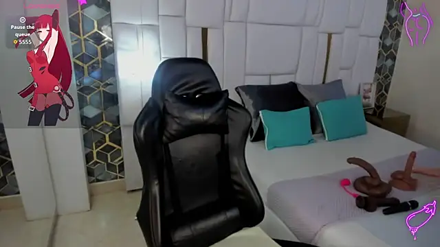 Snapshot of emily_parks666 chatting on November 2025 09:57:02 PM emily parks666 online show from November 2025 09:57:02 PM