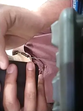 Snapshot of BigBoyFromCHD chatting on November 2025 08:17:02 AM BigBoyFromCHD online show from November 2025 08:17:02 AM