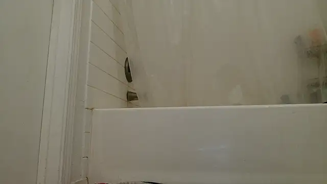 Snapshot of KalaniRose chatting on November 2025 05:06:01 AM KalaniRose online show from November 2025 05:06:01 AM