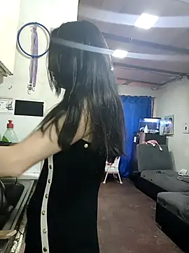 Snapshot of deseox05 chatting on November 2025 07:02:02 PM deseox05 online show from November 2025 07:02:02 PM