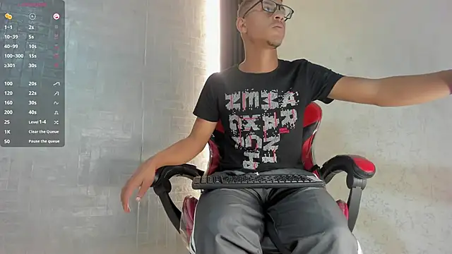 Yeps pluss online show from November 2025 08:19:02 PM