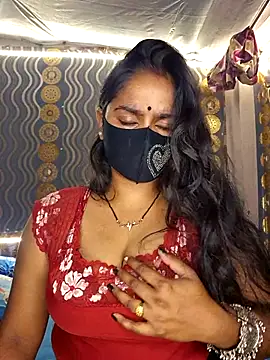 Snapshot of Sweet-Maddlina chatting on November 2025 02:35:02 AM Sweet-Maddlina online show from November 2025 02:35:02 AM