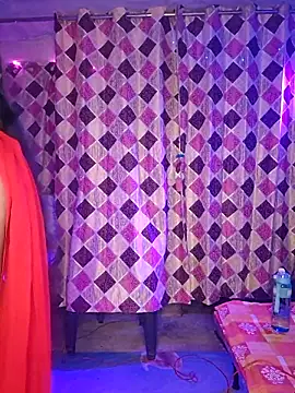 Snapshot of Sweet-Maddlina chatting on December 2025 10:57:01 AM Sweet-Maddlina online show from December 2025 10:57:01 AM