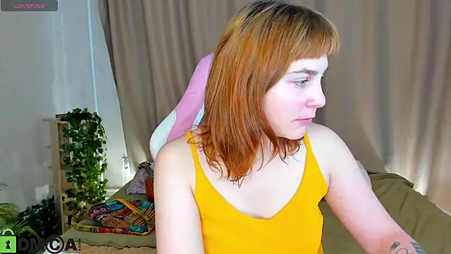 Snapshot of Rene_Shine chatting on October 2025 10:37:01 AM Rene Shine online show from October 2025 10:37:01 AM