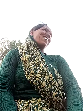 Cutsedi3 online show from November 2025 11:16:02 AM