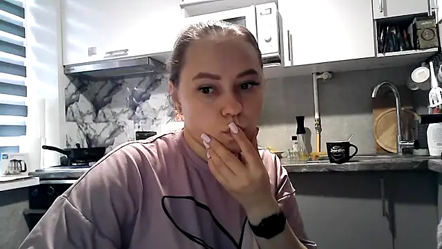 Snapshot of Ladikisss_20 chatting on October 2025 08:58:01 AM Ladikisss 20 online show from October 2025 08:58:01 AM