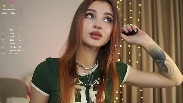 Snapshot of beckymadsons chatting on October 2025 04:22:01 PM beckymadsons online show from October 2025 04:22:01 PM