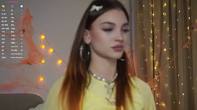 Snapshot of beckymadsons chatting on November 2025 01:21:02 PM beckymadsons online show from November 2025 01:21:02 PM