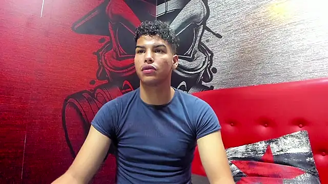 Alexxander King online show from October 2025 01:32:01 PM