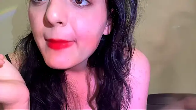 Snapshot of Babis_girlsss chatting on October 2025 07:11:01 AM Babis girlsss online show from October 2025 07:11:01 AM