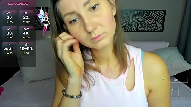 Snapshot of NikkiKiss__ chatting on November 2025 01:42:01 AM NikkiKiss online show from November 2025 01:42:01 AM