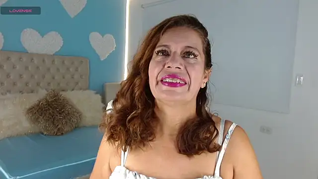 Snapshot of channelsmith_55 chatting on December 2025 01:15:01 PM channelsmith 55 online show from December 2025 01:15:01 PM