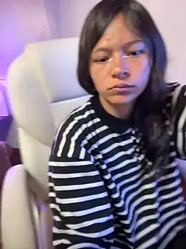 Ninfa pink online show from October 2025 03:35:02 PM