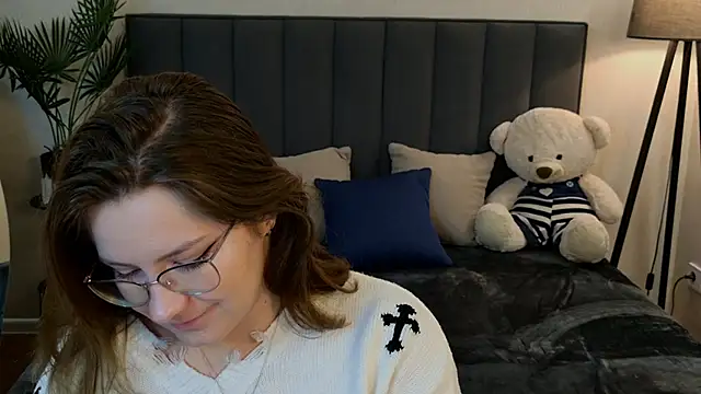 Snapshot of Briarx chatting on November 2025 09:51:02 PM Briarx online show from November 2025 09:51:02 PM