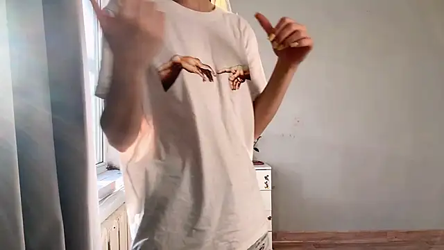 Snapshot of _petaI chatting on November 2025 06:13:01 AM petaI online show from November 2025 06:13:01 AM