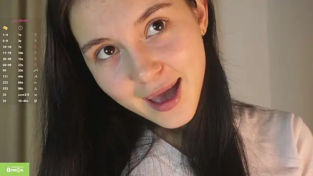 Snapshot of FluffKitty chatting on November 2025 08:11:02 PM FluffKitty online show from November 2025 08:11:02 PM