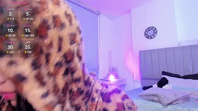 Barbieteeen online show from October 2025 12:17:01 PM