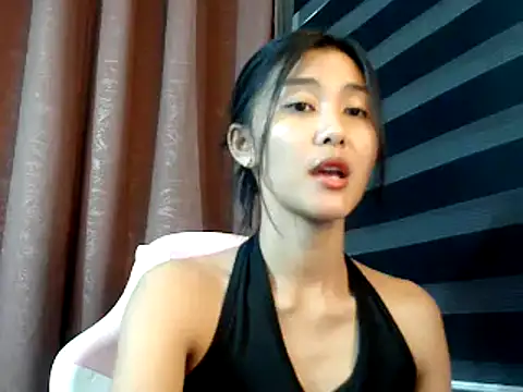 Snapshot of De_amore chatting on October 2025 02:05:02 PM De amore online show from October 2025 02:05:02 PM