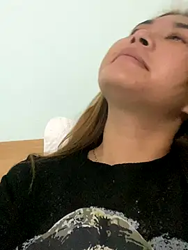 Snapshot of Yan_50299 chatting on October 2025 07:19:02 AM Yan 50299 online show from October 2025 07:19:02 AM