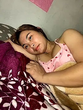 Snapshot of Yan_50299 chatting on October 2025 06:31:01 PM Yan 50299 online show from October 2025 06:31:01 PM