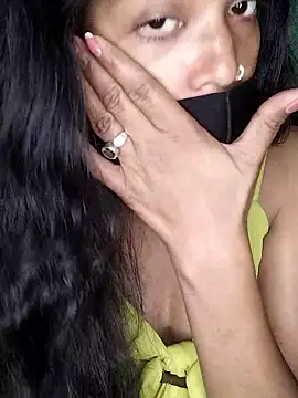 Snapshot of Jaanvi_G chatting on December 2025 05:24:02 AM Jaanvi G online show from December 2025 05:24:02 AM