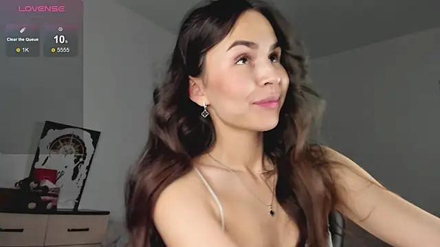 LionKierra online show from November 2025 04:12:01 AM